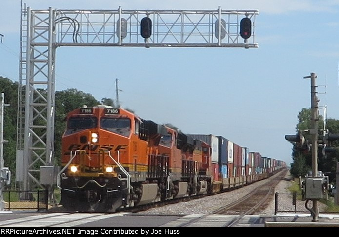 BNSF 7186 West